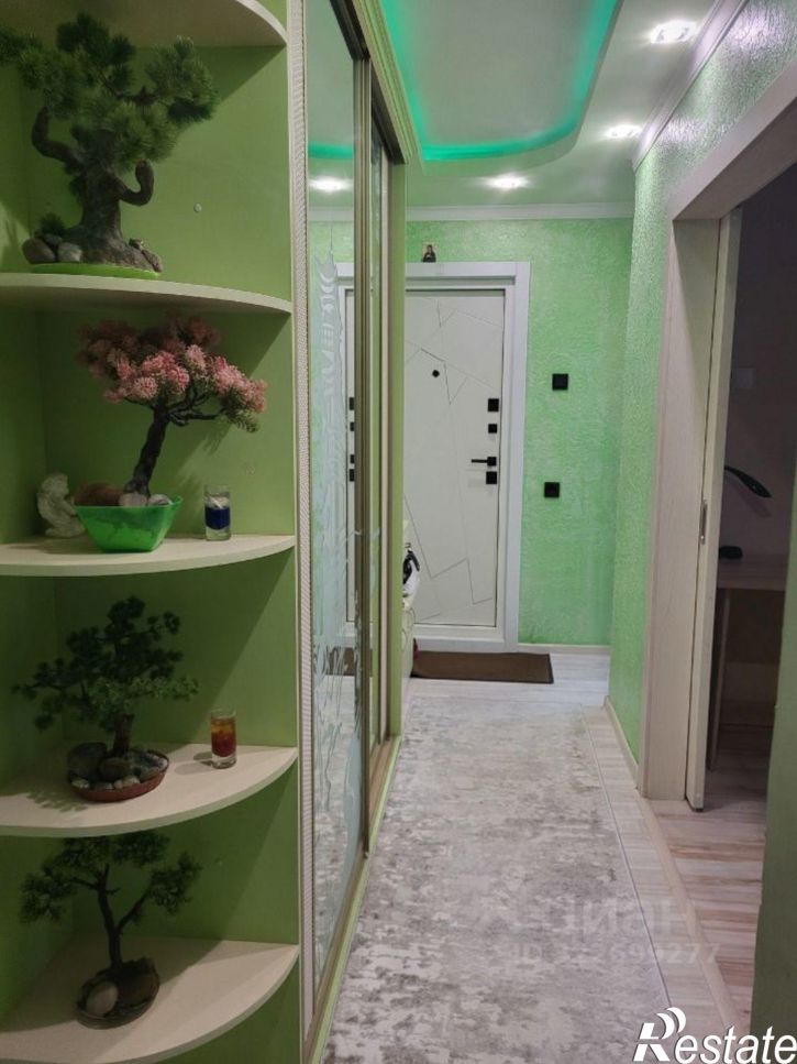 3-комн квартира Индустриальное шоссе, 27,  д. 27