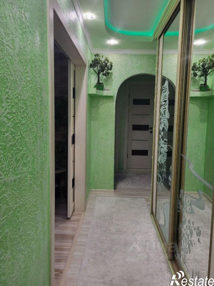 3-комн квартира Индустриальное шоссе, 27,  д. 27