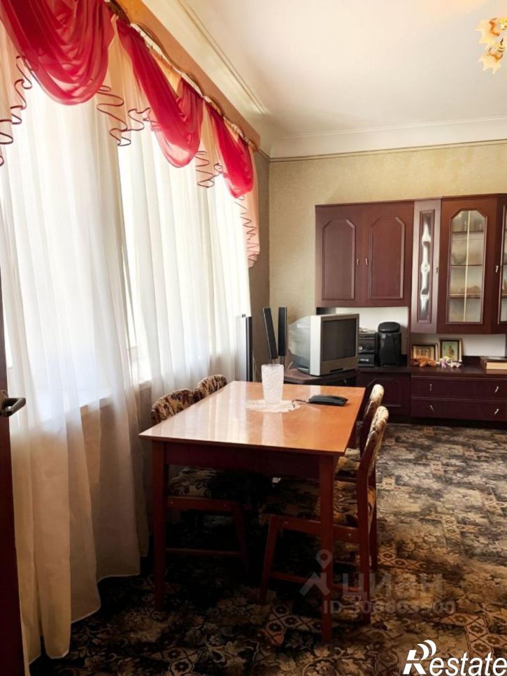 3-комн квартира ул Ульяновых, 47,  д. 47