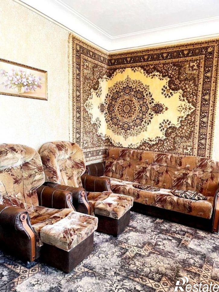 3-комн квартира ул Ульяновых, 47,  д. 47