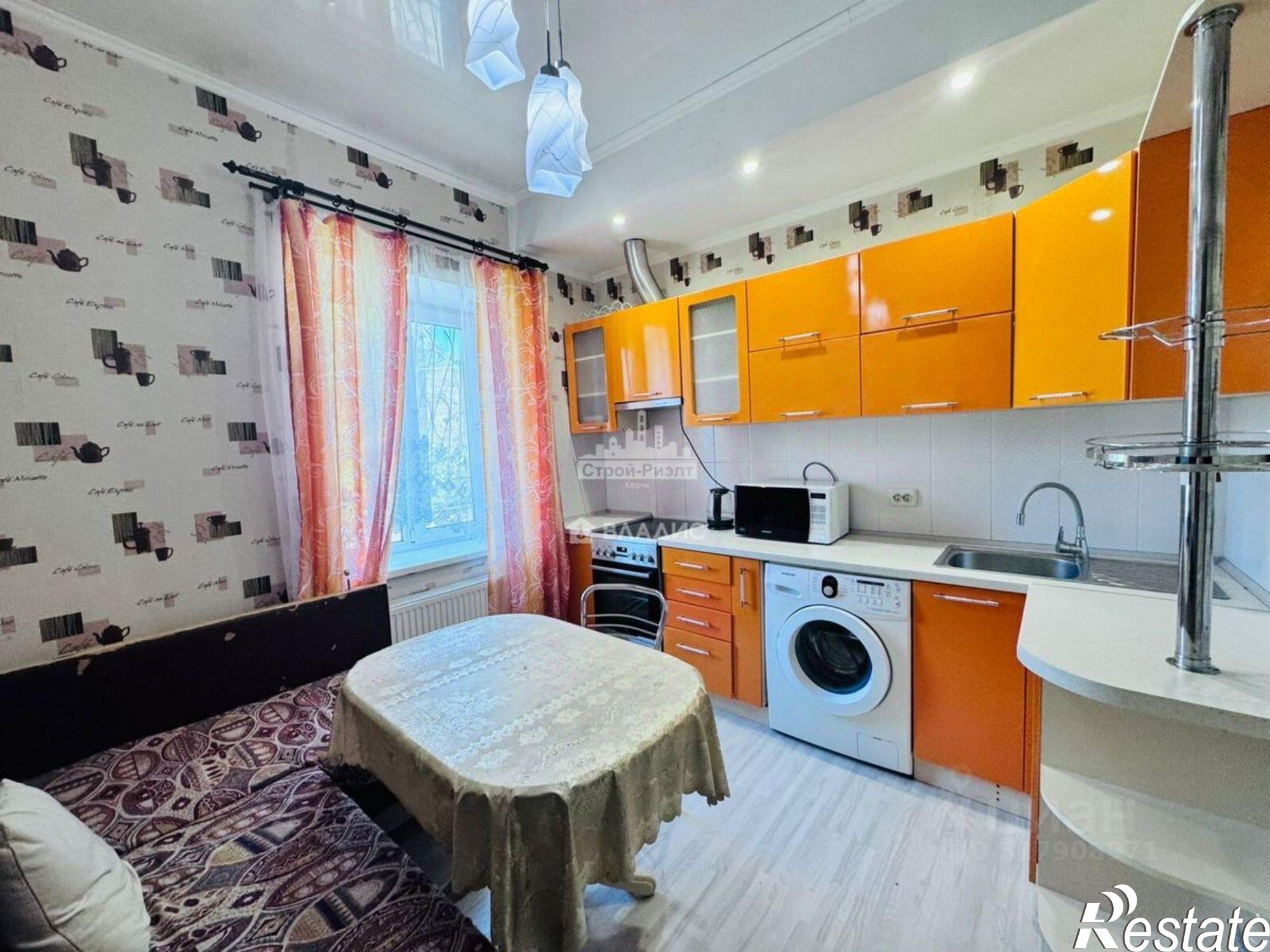 Сдать квартиру за 35 000 рублей на улица Сакко, 4