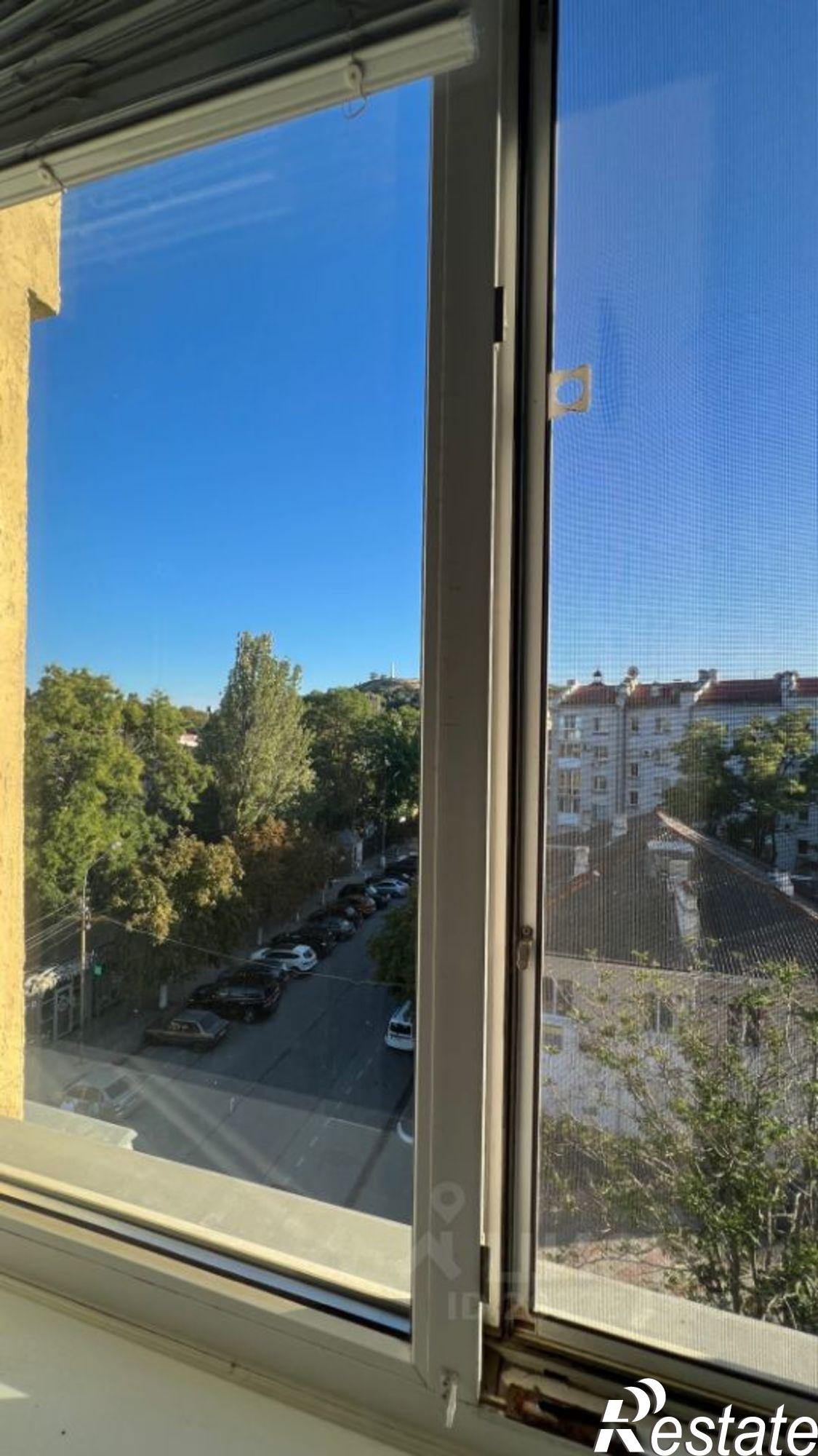 Купить квартиру за 25 000 000 рублей на ул Карла Маркса, 18/14