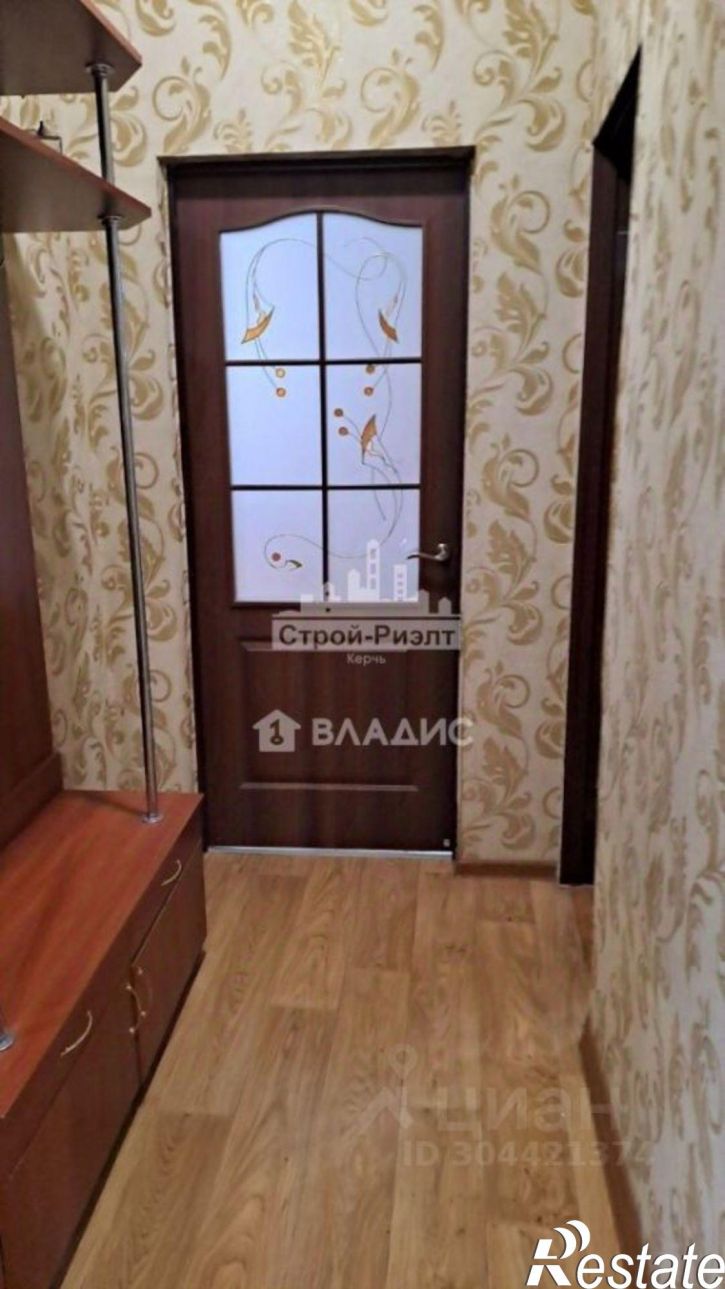 3-комн квартира улица Суворова, 15,  д. 15