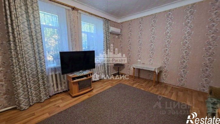 3-комн квартира улица Суворова, 15,  д. 15