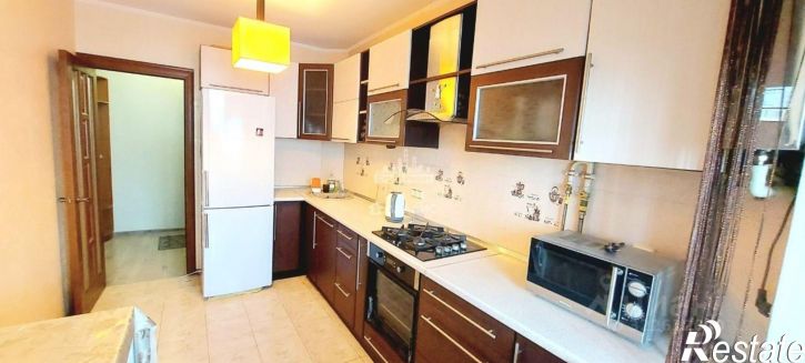 3-комн квартира улица Свердлова, 39,  д. 39