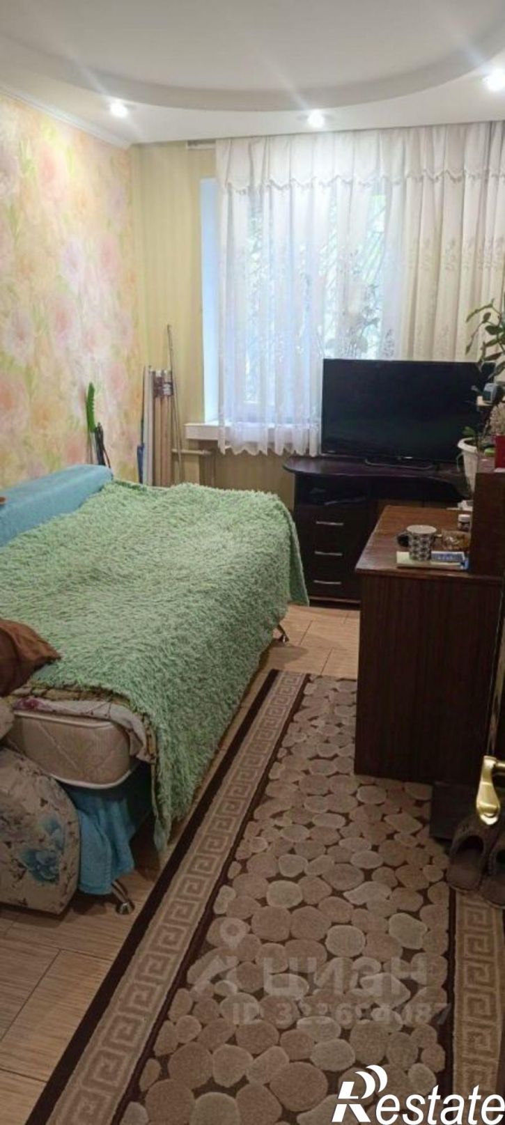 3-комн квартира улица Кирова, 35,  д. 35