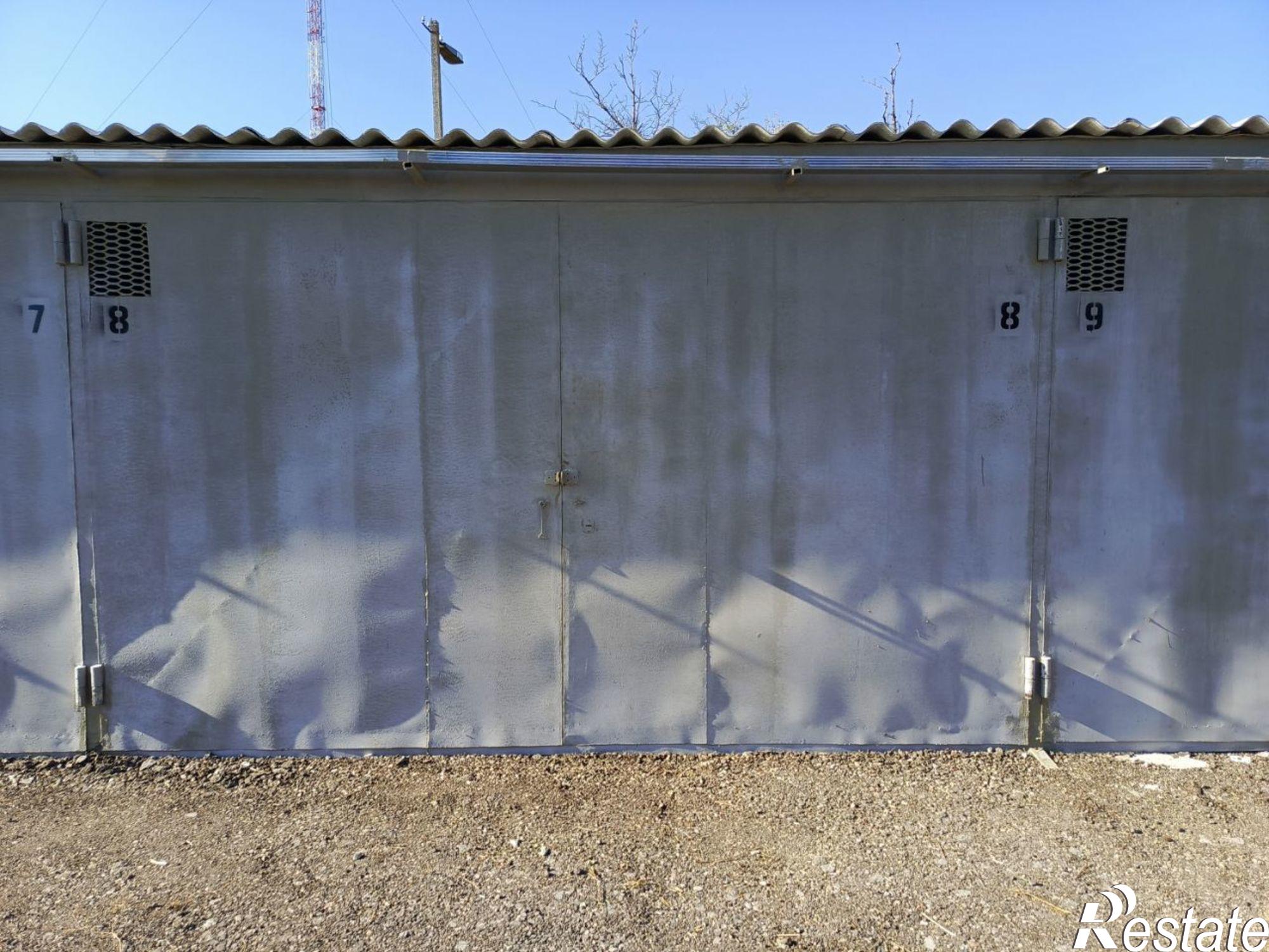 Сдать гараж, место в паркинге за 4 502 рублей на ул Орджоникидзе, 136