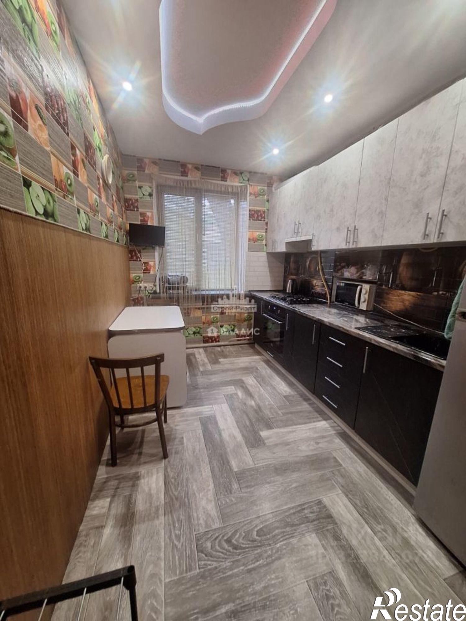 Купить квартиру за 10 000 000 рублей на ул Крупской, 35