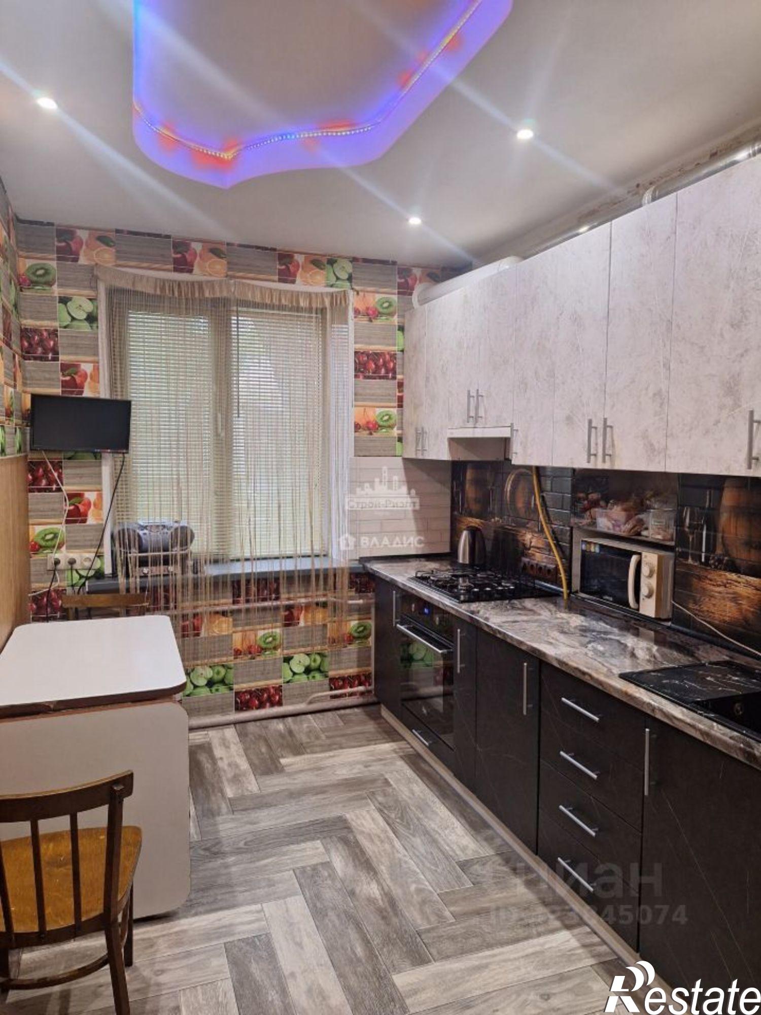 Купить квартиру за 10 000 000 рублей на ул Крупской, 35