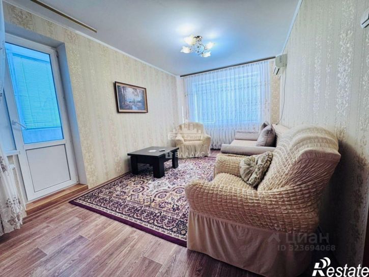 2-комн квартира улица Генерала Петрова, 14,  д. 14