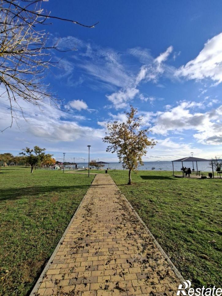 2-комн квартира улица Казакова, 37,  д. 37