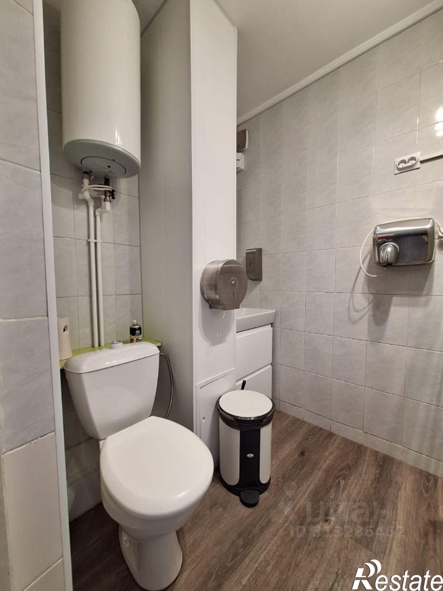 Купить помещение свободного назначения за 9 700 060 рублей на ул Карла Маркса, 10