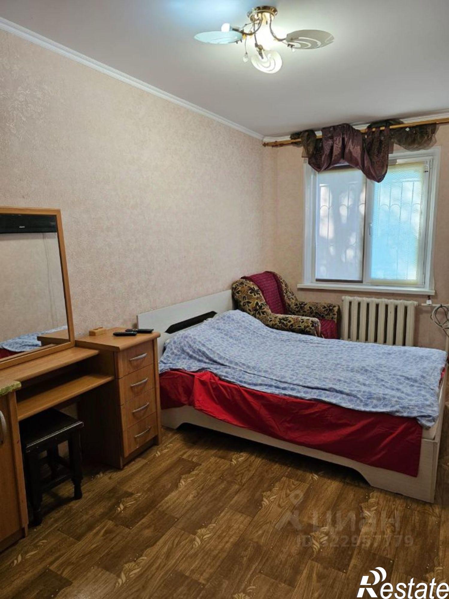 Сдать квартиру за 18 000 рублей на улица Орджоникидзе, 118