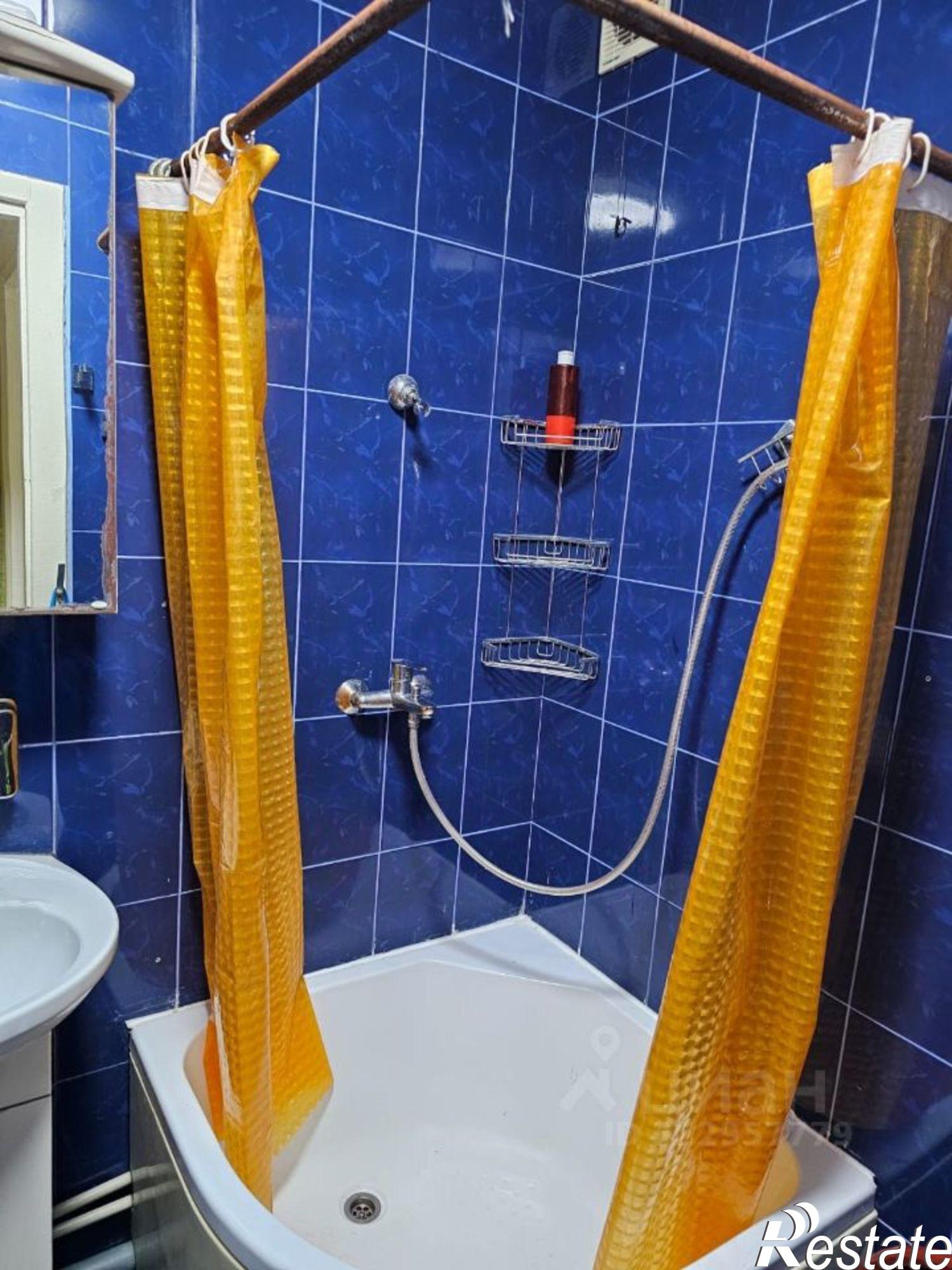 Сдать квартиру за 18 000 рублей на улица Орджоникидзе, 118