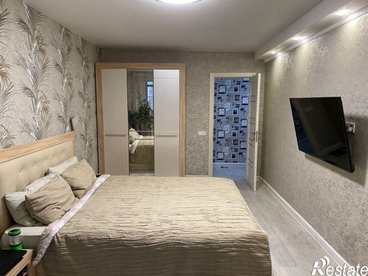 3-комн квартира улица Ворошилова, 13,  д. 13