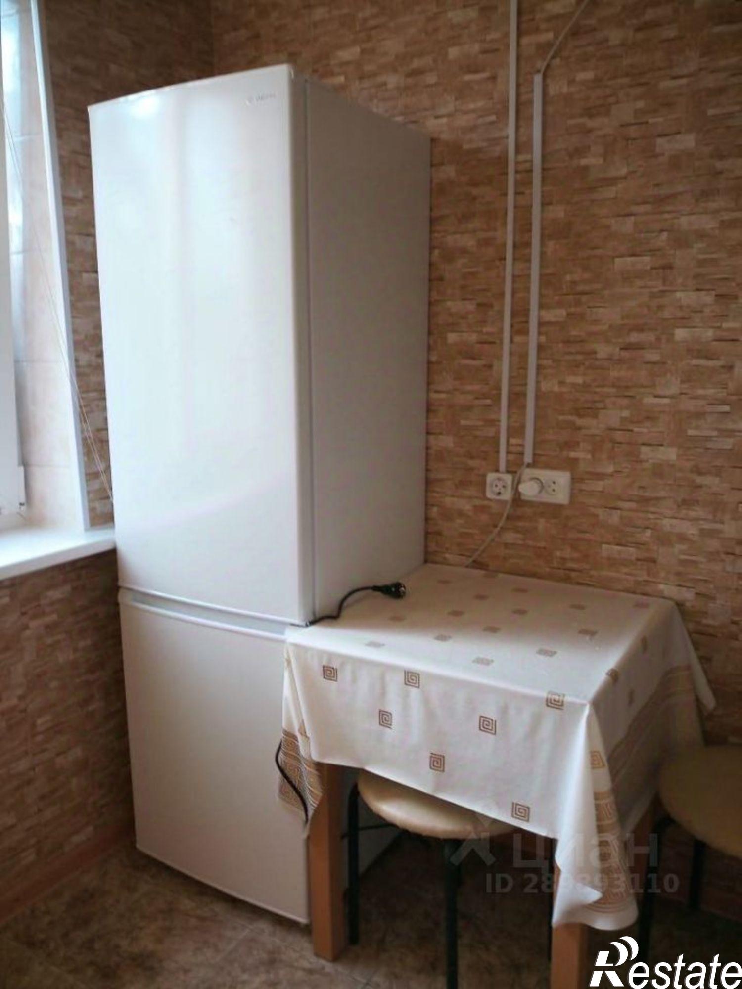 Сдать квартиру за 25 000 рублей на улица Комарова, 2