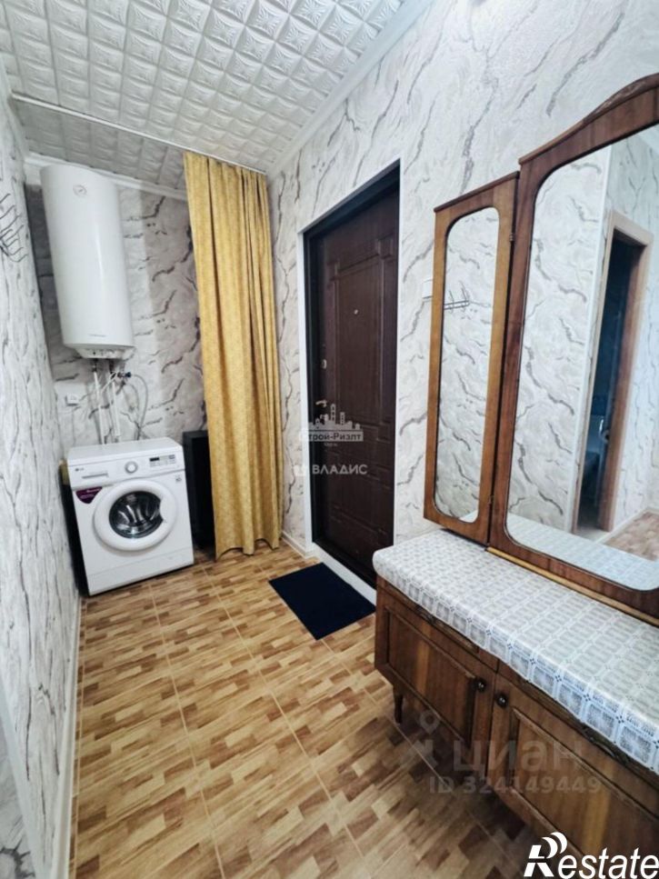 1-комн квартира ул Генерала Петрова, 14,  д. 14