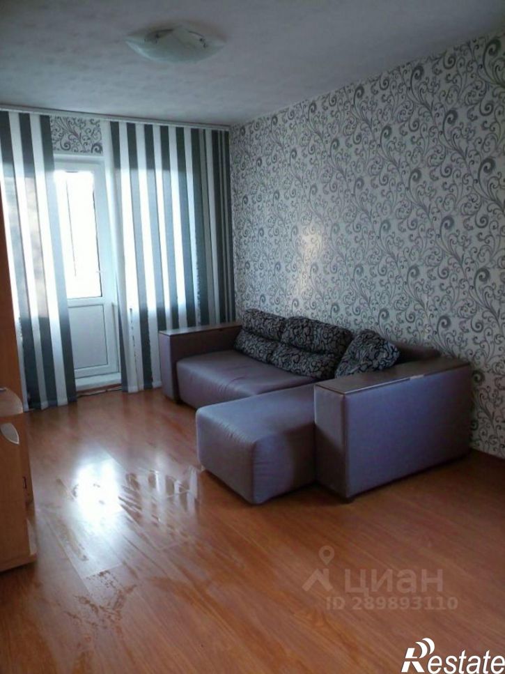 2-комн квартира улица Комарова, 2,  д. 2