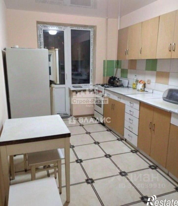 3-комн квартира улица Ворошилова, 8,  д. 8