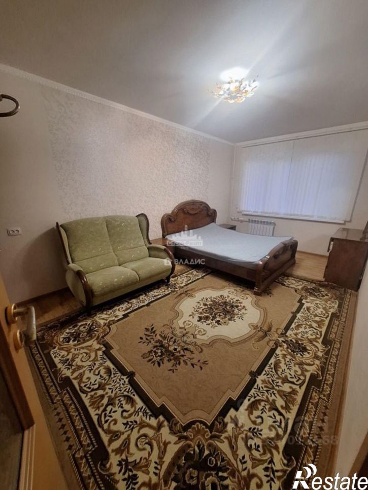 3-комн квартира ул Мирошника, 8,  д. 8