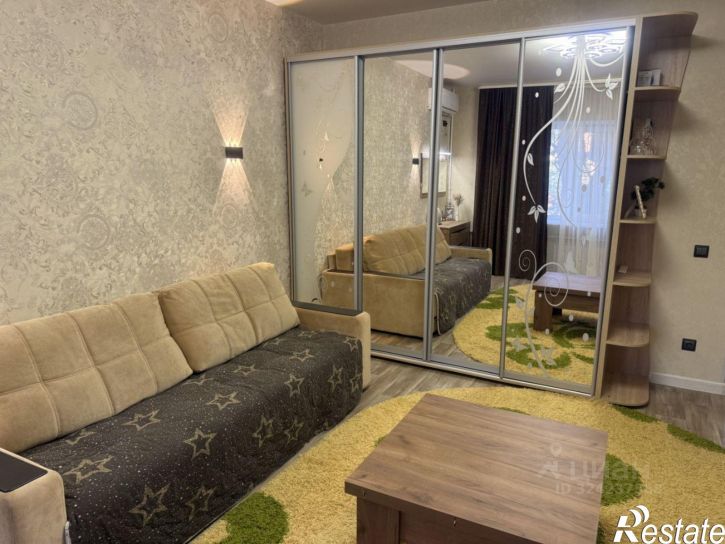 2-комн квартира ул Нестерова, 5,  д. 5