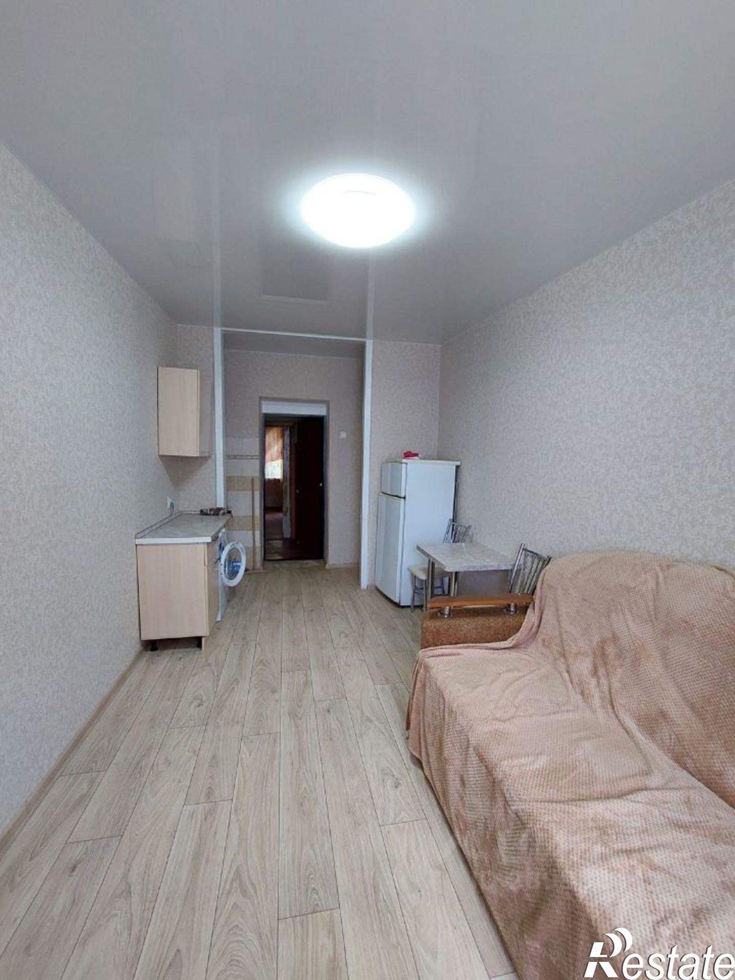 Сдать комнату за 10 000 рублей на улица Орджоникидзе, 103/2