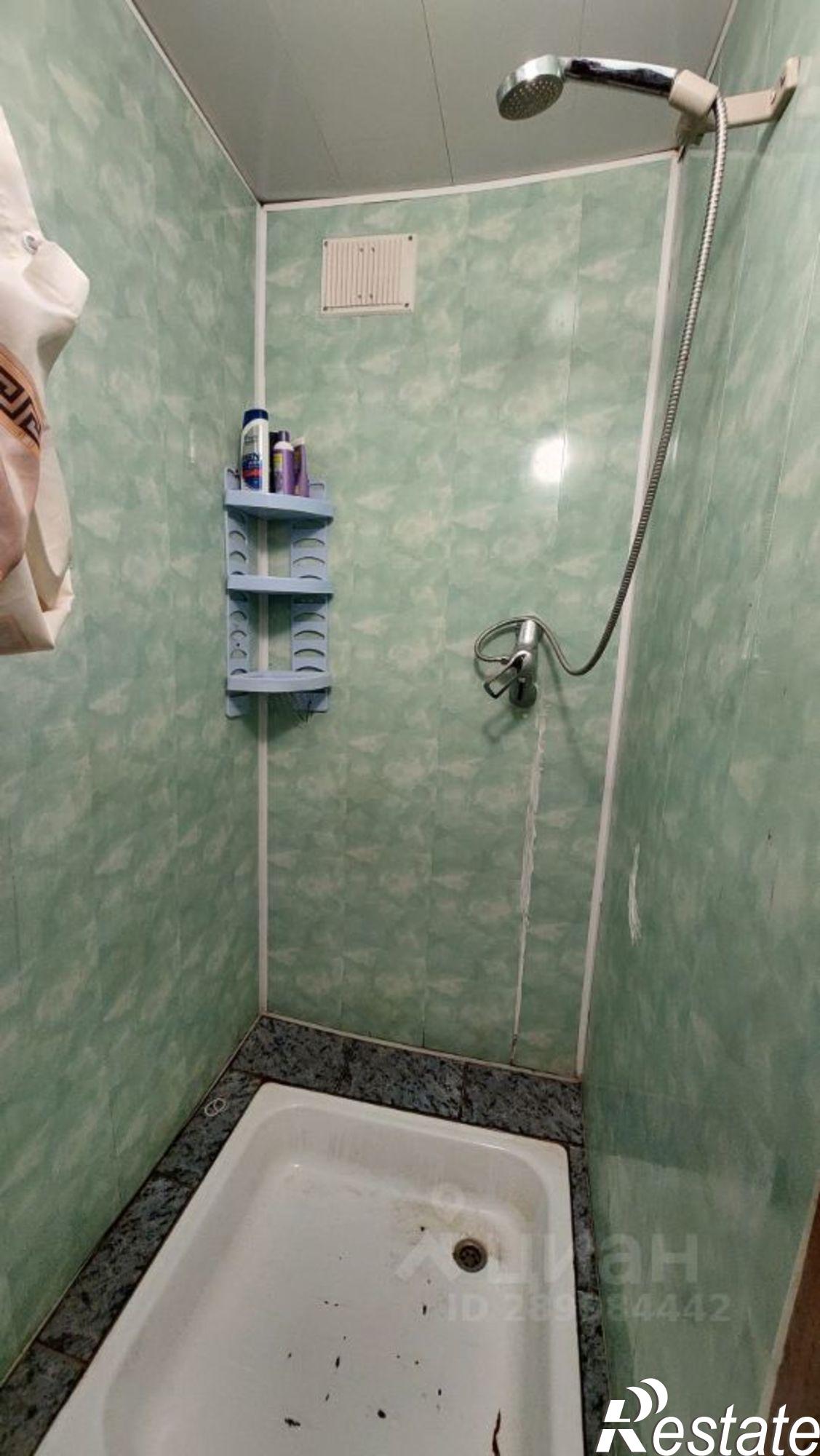 Сдать комнату за 10 000 рублей на улица Орджоникидзе, 103/2