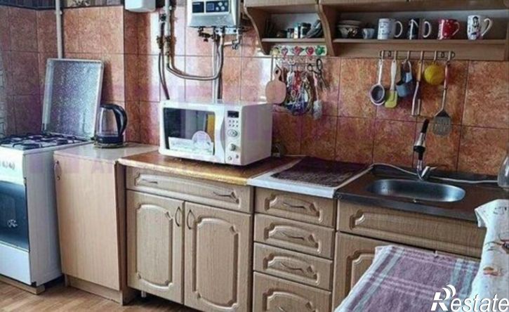 3-комн квартира улица Самойленко, 14,  д. 14