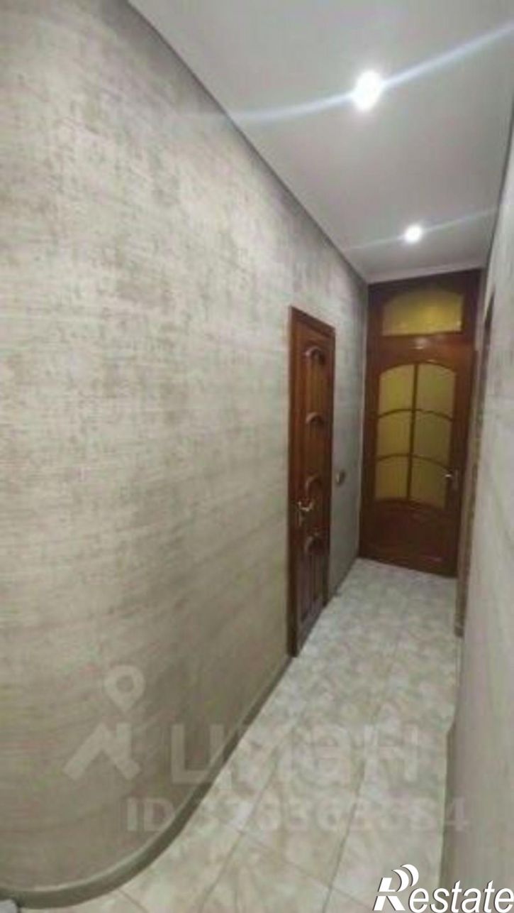 3-комн квартира ул Голощапова, 9,  д. 9