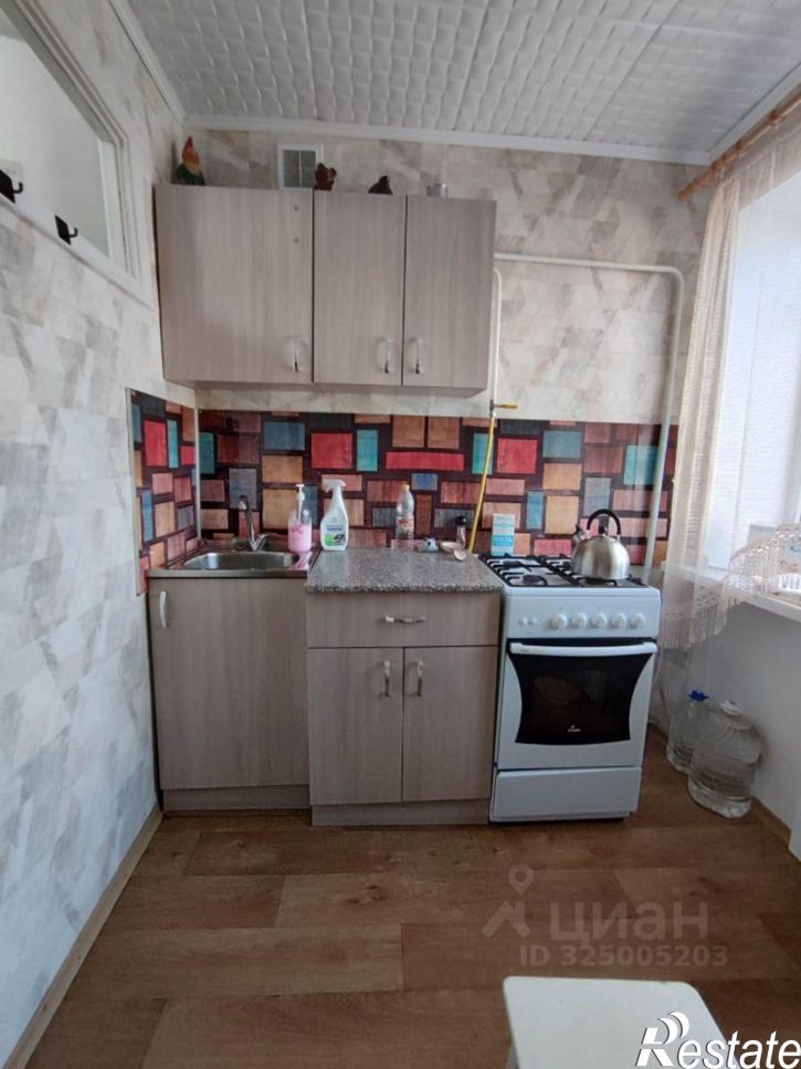 3-комн квартира улица Лейтенанта Бувина, 6,  д. 6