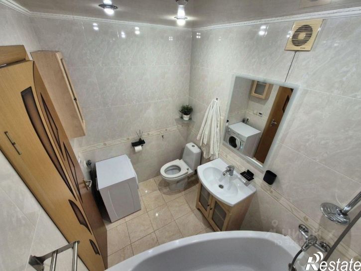 2-комн квартира ул Лейтенанта Бувина, 6,  д. 6