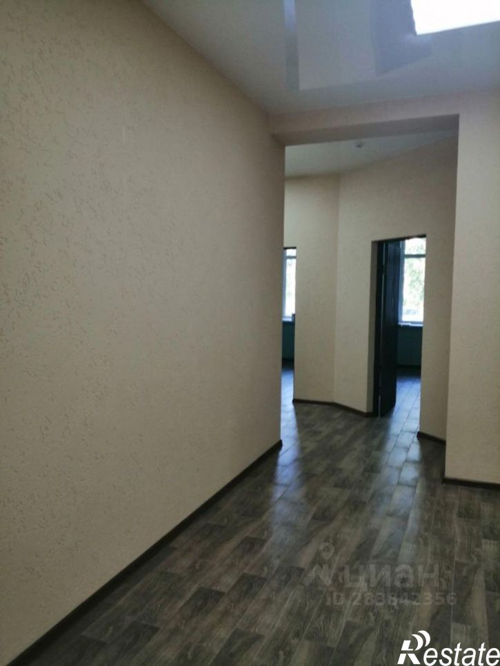 Офис ул Комарова, 10,  д. 10