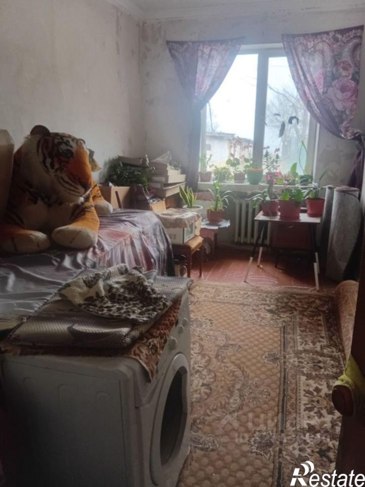 3-комн квартира ул Маяка, 11/4,  д. 11/4