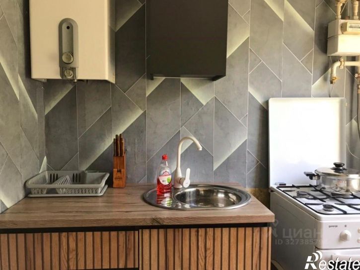2-комн квартира Юннатов пер, 18,  д. 18