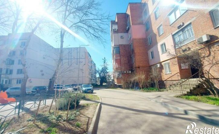 3-комн квартира улица Самойленко, 14,  д. 14