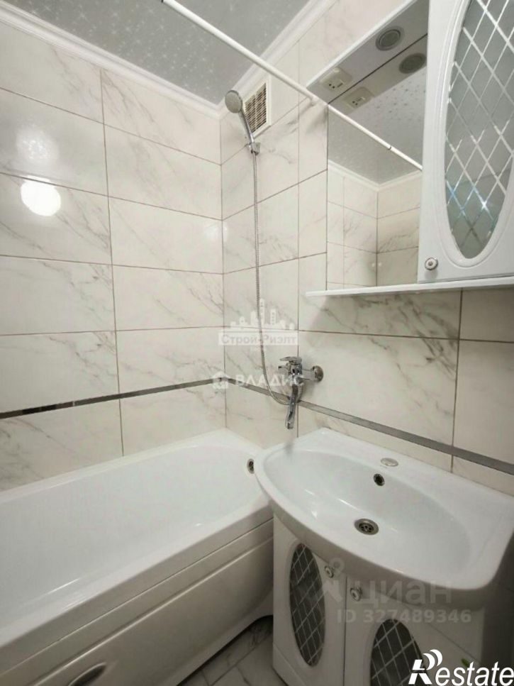 3-комн квартира ул Кирова, 111,  д. 111