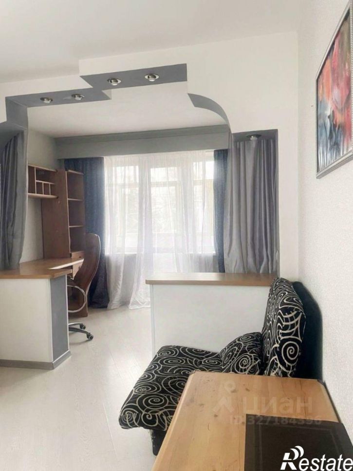 2-комн квартира улица Горького, 12,  д. 12