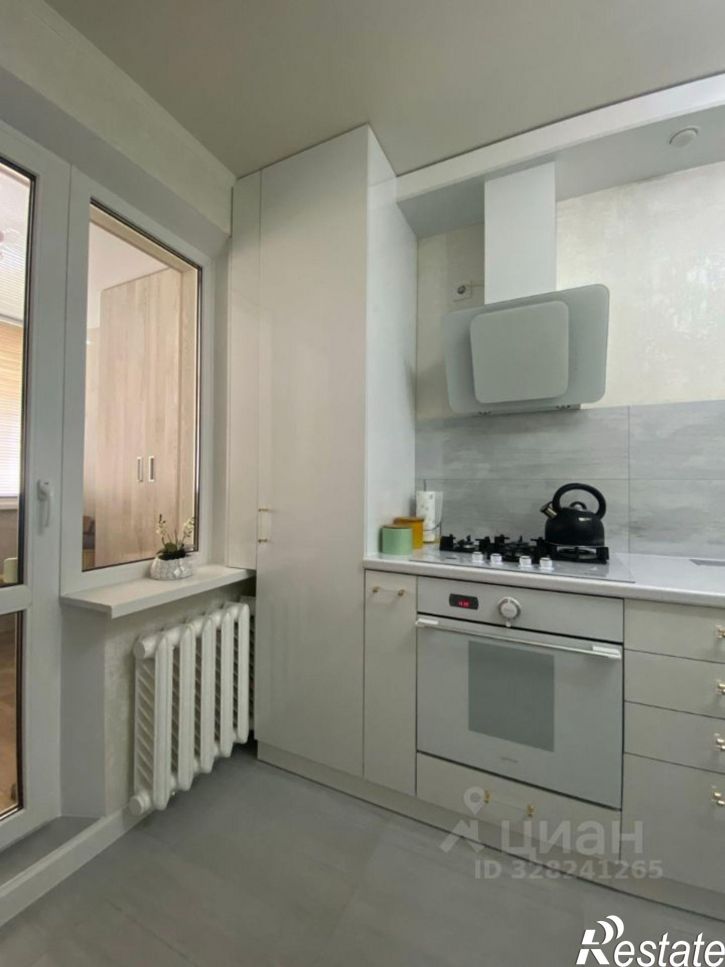 3-комн квартира улица Блюхера, 25,  д. 25