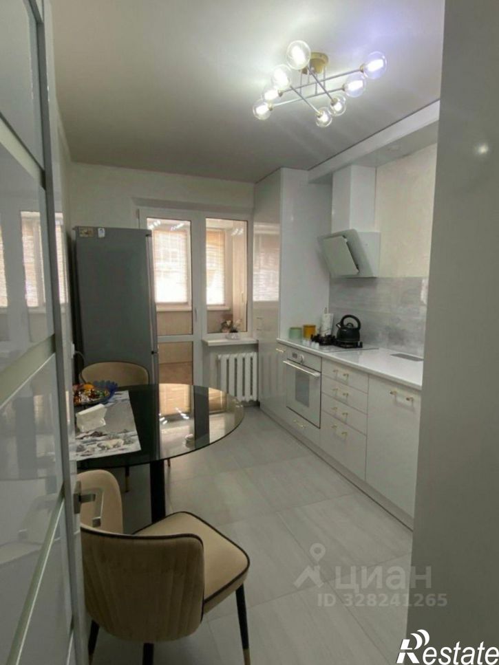 3-комн квартира улица Блюхера, 25,  д. 25