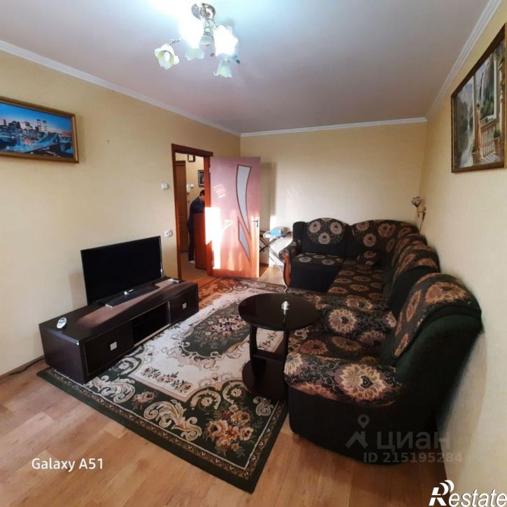 1-комн квартира улица Генерала Петрова, 74,  д. 74