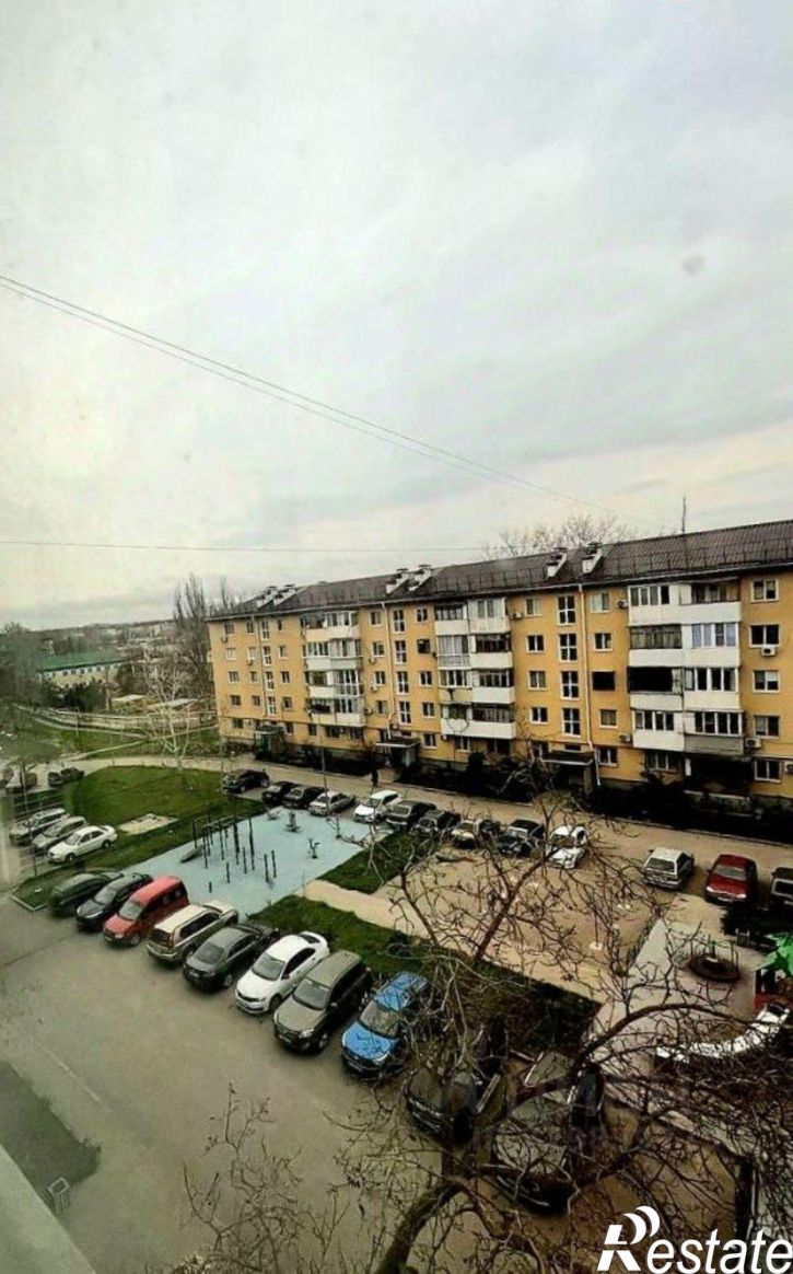3-комн квартира улица Маршала Ерёменко, 38,  д. 38
