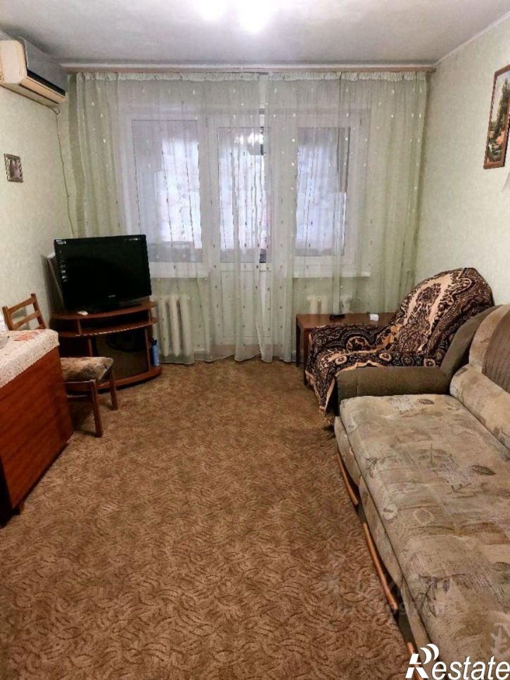 3-комн квартира улица Юных Ленинцев, 17,  д. 17