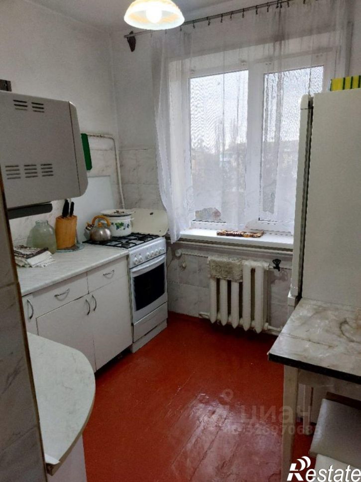 3-комн квартира улица Юных Ленинцев, 17,  д. 17