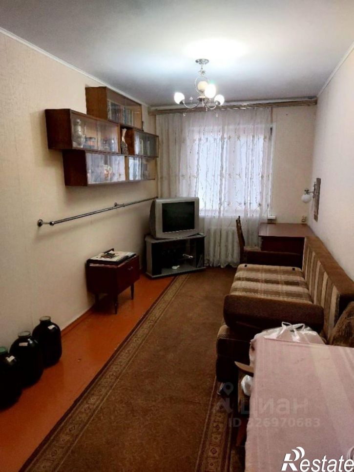 3-комн квартира улица Юных Ленинцев, 17,  д. 17