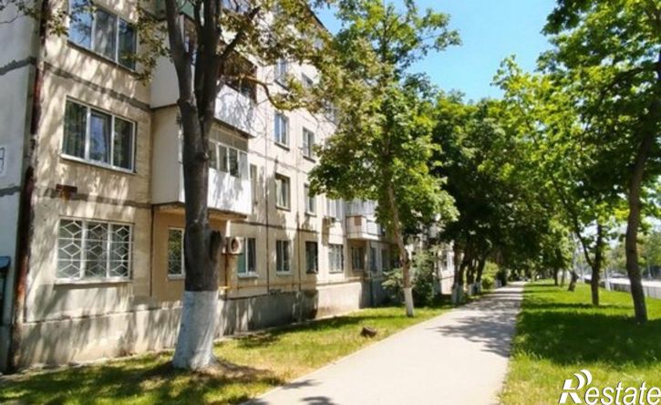 3-комн квартира улица Войкова, 13,  д. 13