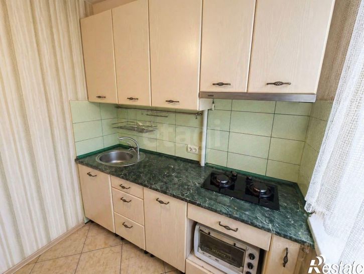3-комн квартира Вишнёвая улица, 1,  д. 1