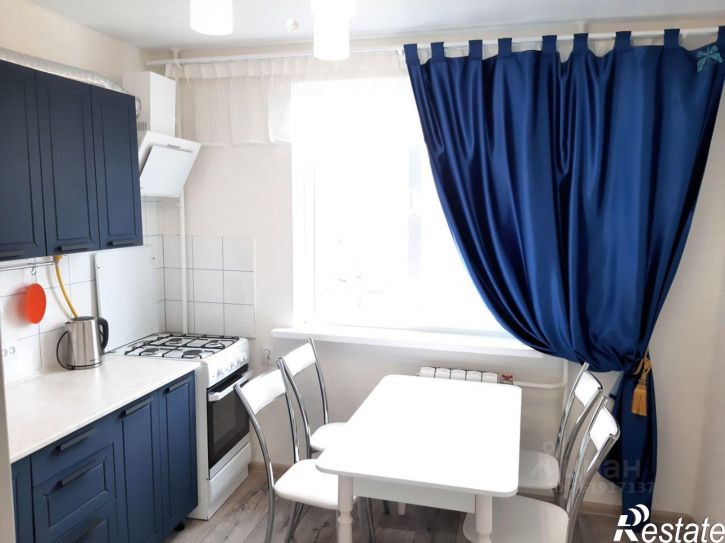 2-комн квартира улица Генерала Петрова, 10,  д. 10