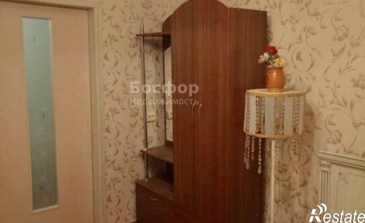 2-комн квартира улица Суворова, 25,  д. 25