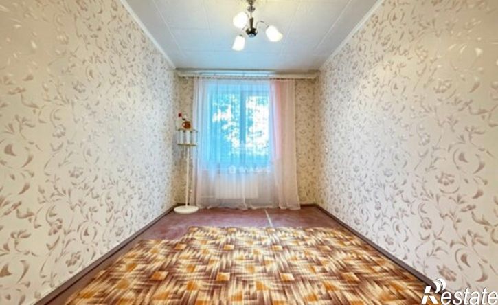2-комн квартира улица Суворова, 25,  д. 25