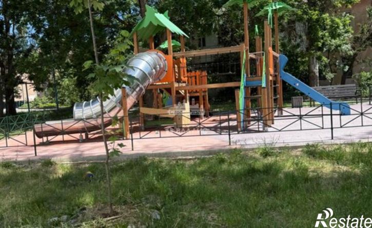 2-комн квартира улица Кирова, 55,  д. 55